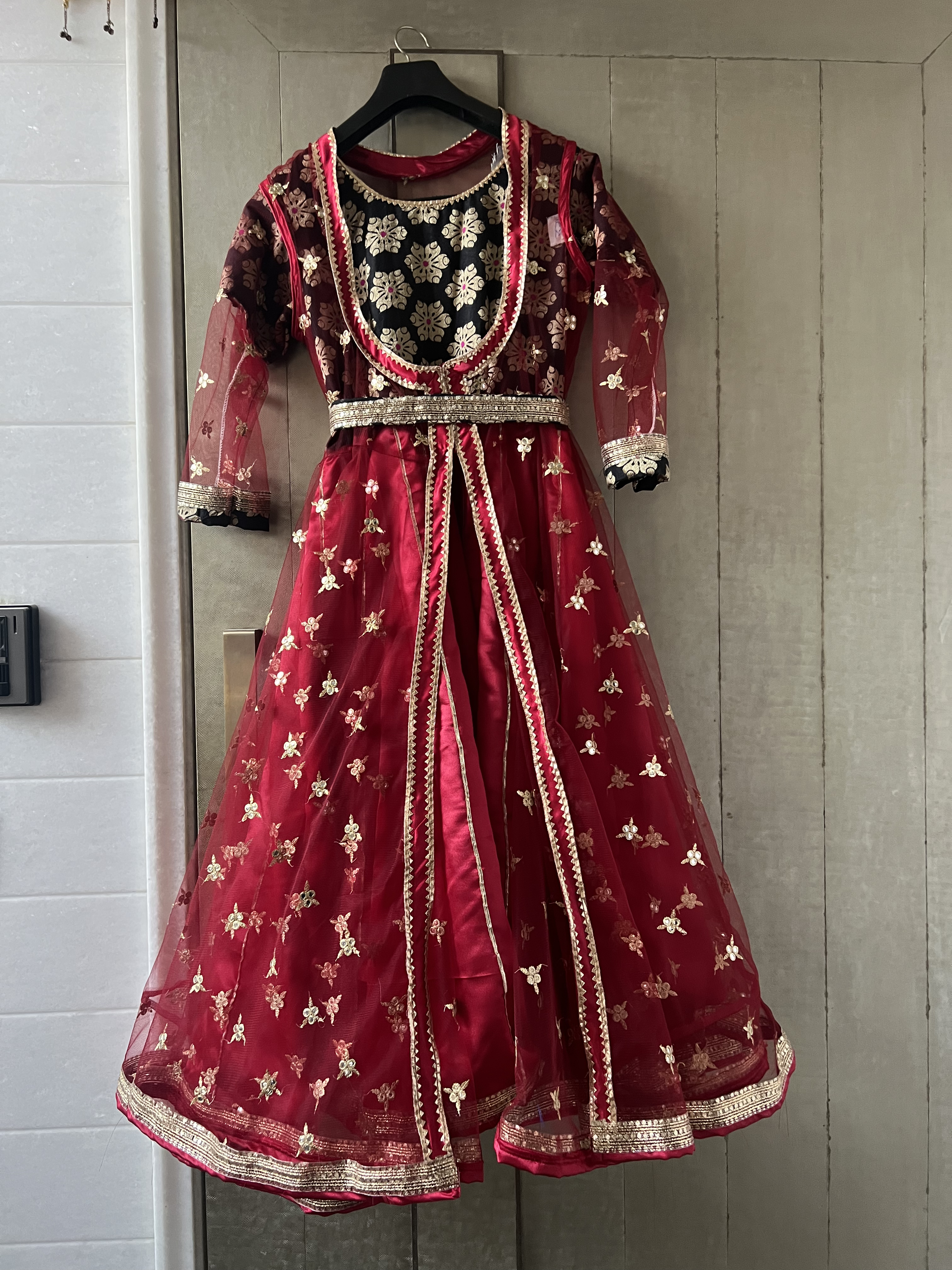 Pakeeza Anarkali set